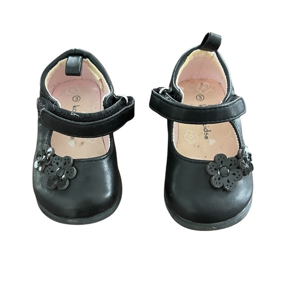 Kids Girl Size 3 Shoes Bundle Sandals Carters Koala Kids Oshkosh - Picture 2 of 16